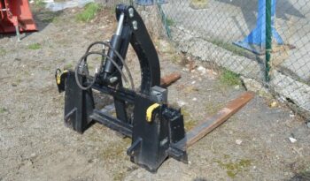 KOLOVÝ TRAKTOR NAKLADAČ S PŘÍSLUŠENSTVÍM ZETOR PROXIMA HS120 – 13498 full