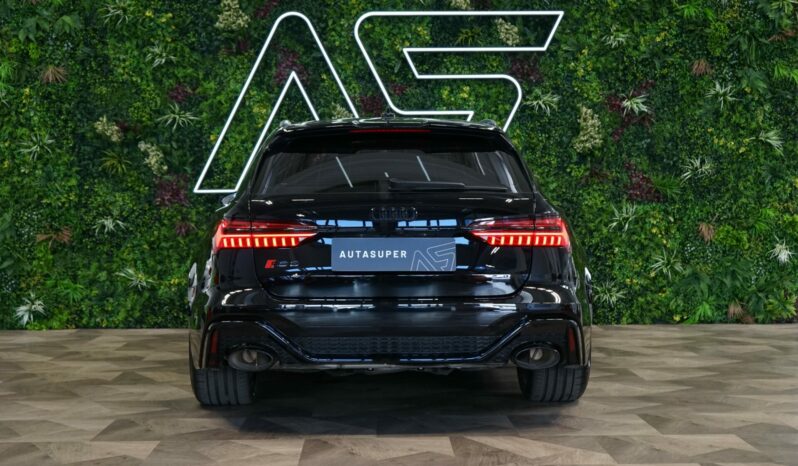 Audi RS 6 Avant TFSI quattro full