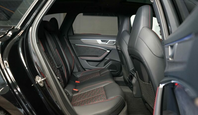 Audi RS 6 Avant TFSI quattro full