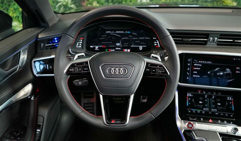 Audi RS 6 Avant TFSI quattro full