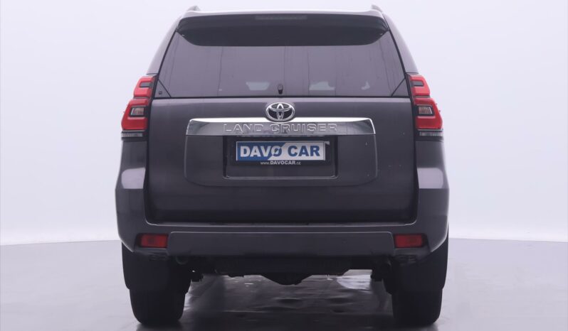 Toyota Land Cruiser 2,8 D-4D 150kW Aut. Invincible full