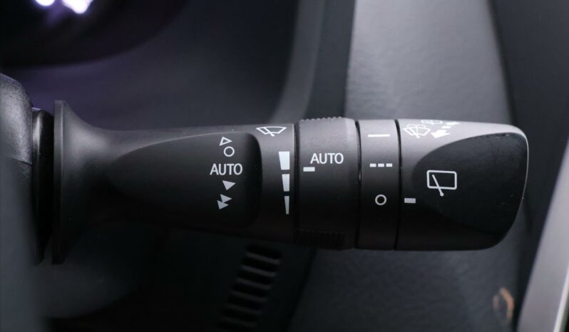 Toyota Land Cruiser 2,8 D-4D 150kW Aut. Invincible full