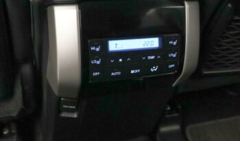 Toyota Land Cruiser 2,8 D-4D 150kW Aut. Invincible full