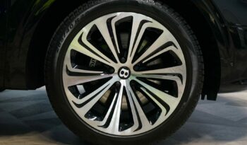 Bentley Bentayga V8 full