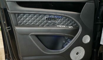 Bentley Bentayga V8 full