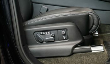 Bentley Bentayga V8 full