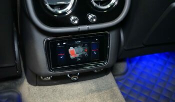 Bentley Bentayga V8 full