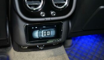 Bentley Bentayga V8 full