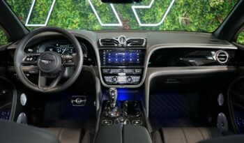 Bentley Bentayga V8 full