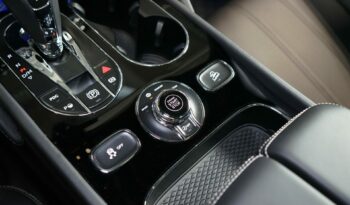 Bentley Bentayga V8 full