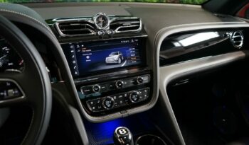 Bentley Bentayga V8 full
