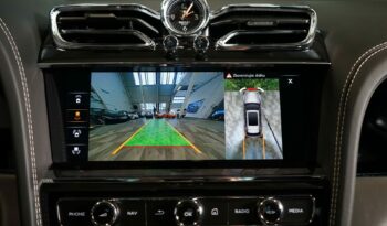 Bentley Bentayga V8 full