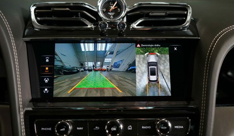 Bentley Bentayga V8 full
