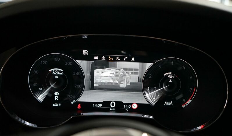 Bentley Bentayga V8 full