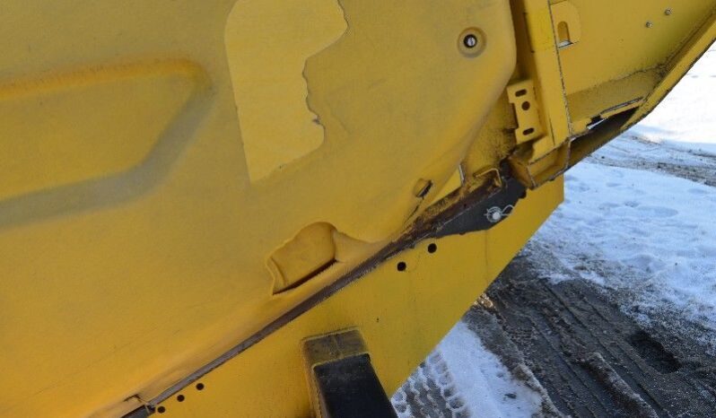 NEW HOLLAND CX8.80 SKLÍZECÍ MLÁTIČKA S ŽACÍ LIŠTOU 7,5M A VOZÍKEM – 13938 full