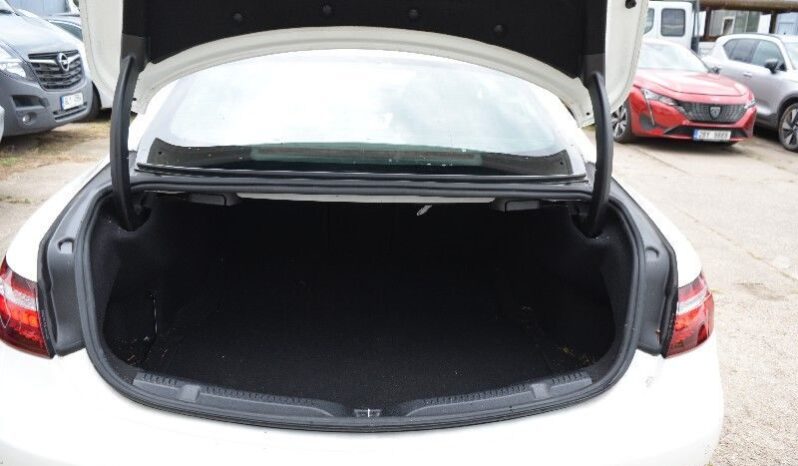 MERCEDES BENZ E200 – 14655 full